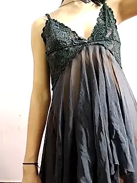 Stripchat Nude Webcam of Kiritika_1