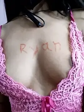 Stripchat Live Porn of Kiritika_1