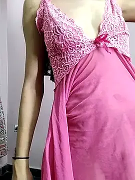 Stripchat Free Porn Cam of Kiritika_1