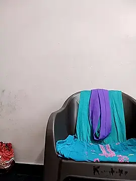 Stripchat Live Sex Cam of Kiritika_1
