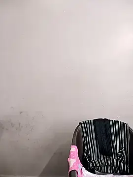 Stripchat Live Sex Cam of Kiritika_1