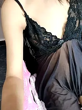 Stripchat Sex Cam of Kiritika_1