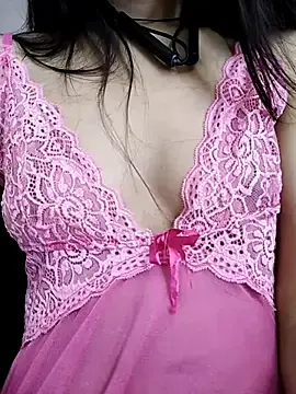 Stripchat Free Live Porn of Kiritika_1