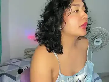 Stripchat Sex Chat of ema_saenz