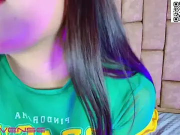 Stripchat Nude Webcam of katy_handerson