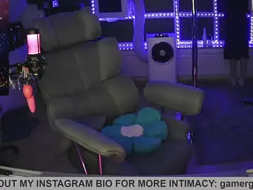 Stripchat Best live sex cam show of Gamergirl-Linela