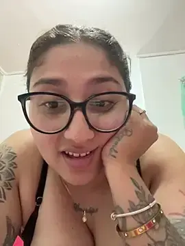 Stripchat Nude Webcam of croftsmila