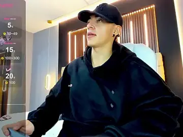 Stripchat Free Porn Cam of Lobo_17_