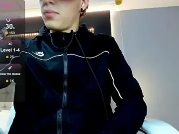 Stripchat Adult Webcam of Lobo_17_