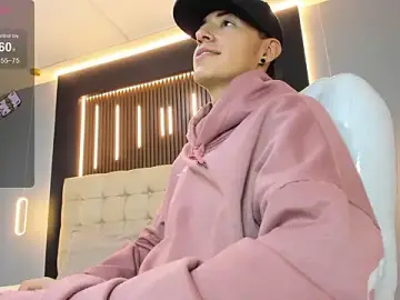 Stripchat Sex Chat of Lobo_17_