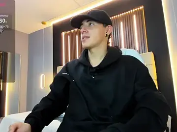 Stripchat Sex Chat of Lobo_17_