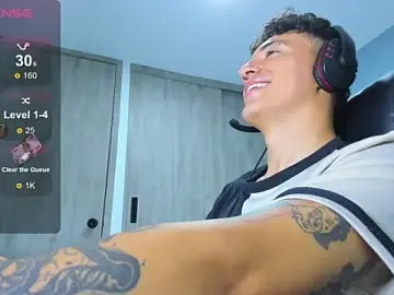 Stripchat Best live sex cam show of Lobo_17_