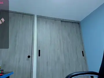 Stripchat Live Porn of Lobo_17_