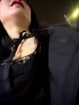 Stripchat Free Porn Cam of yourkeer