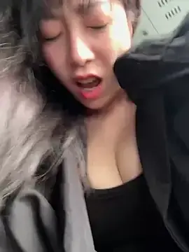 Stripchat Best live sex cam show of yourkeer