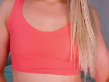 Stripchat Free Live Porn of TwerkingCheerleader