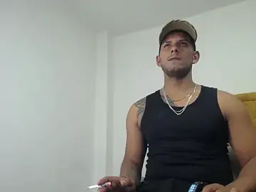 Stripchat Adult Video Chat of Chris_Dick23