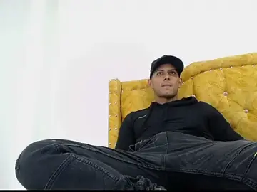 Stripchat Live Porn of Chris_Dick23