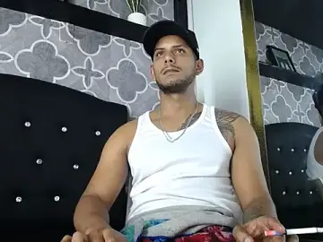 Stripchat Private Sex Chat of Chris_Dick23