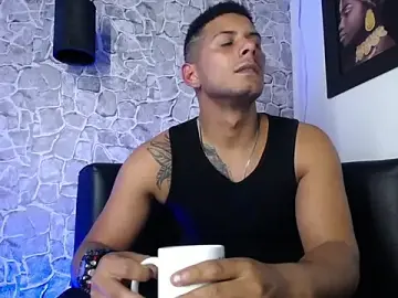 Stripchat Best Webcam of Chris_Dick23