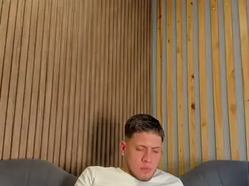 Stripchat Watch Live Sex Cams of SebastianMaximoff