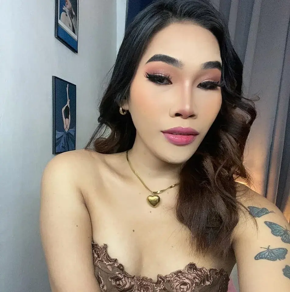 Ur_exotic_Rarebeautyxx