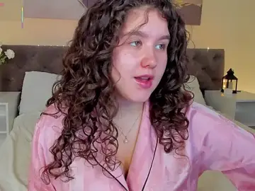 Stripchat Adult Webcams of Ariella_Sol