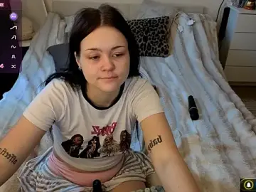 Stripchat Live Sex of BettyandRich_