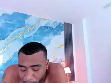 Stripchat Nude Webcam of Kylieandjhonny