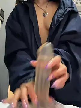 Stripchat Free Live Porn of TatiLee