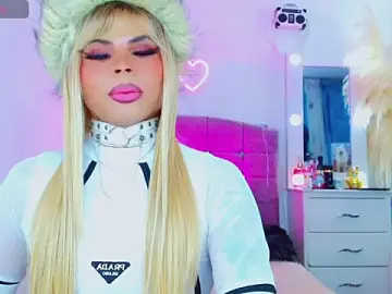 Stripchat Live Sex of AdanKinng