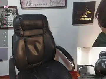 Stripchat Live Sex Cam of abby_taylor