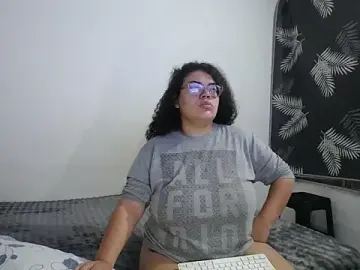 Stripchat Sex Cam of mabigomez00