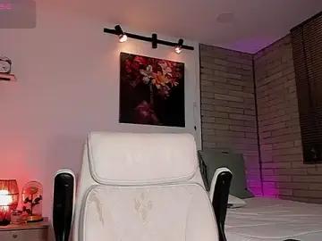 Stripchat Best live sex cam show of Josseph1_