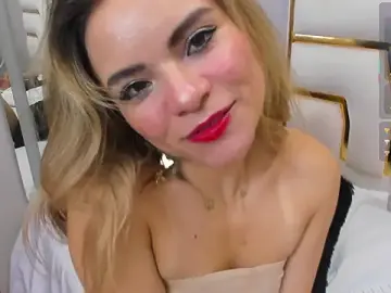 Stripchat Adult Webcam of NalaRosse