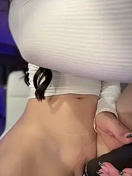Stripchat Live Sex Cam of Im_Valentina
