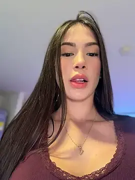 Stripchat Adult Webcam of _Valentinaa_