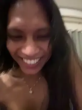 Stripchat Sex Cam of DarlingJenny22