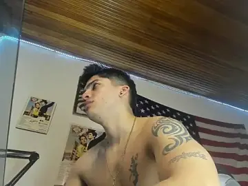 Stripchat Adult Webcam of charlie_hotxxx