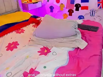 Stripchat Live Sex Cam of andreina26_