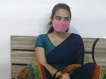 Stripchat Sex Cam of wildbabes