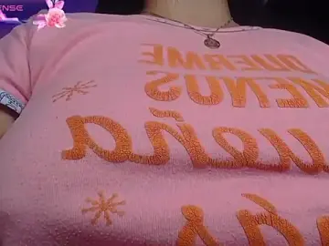 Stripchat Nude Webcam of Kym_Owens