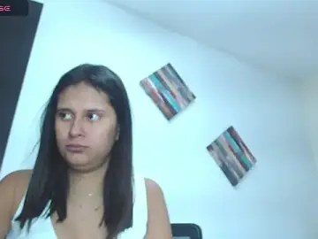 Stripchat Nude Webcam of valentini_villa