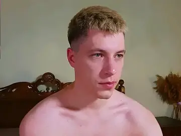 Stripchat Live Sex of -ethan7inches-