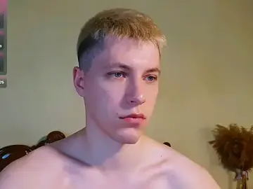 Stripchat Free Porn Cam of -ethan7inches-