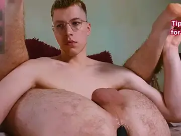 Stripchat Sex Cam of -ethan7inches-