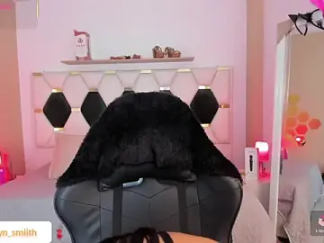 Stripchat Live Sex Cam of MarilynSmIith