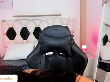 Stripchat Live Sex Cam of MarilynSmIith