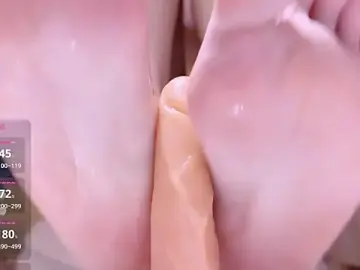 Stripchat Live Sex of charlotte520