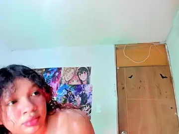 Stripchat Free Live Porn of Emily_Coper18